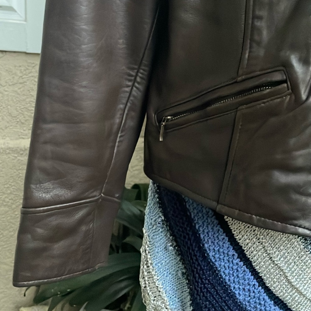 Vintage dark brown Valerie Stevens lambskin leather jacket with pockets - Picture 7 of 15